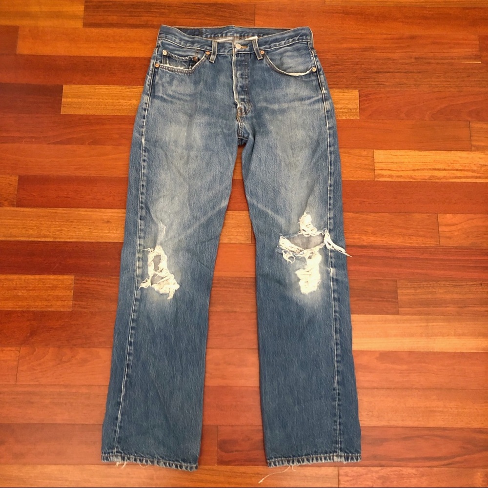 Vintage Levi Jeans - Picture 5 of 6